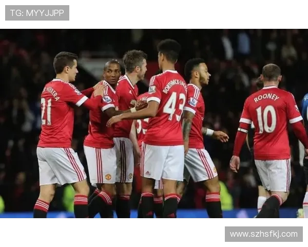 曼联防守体系漏洞频出,对赛季成绩稳定性带来考验 曼联防守体系漏洞频出,对赛季成绩稳定性带来考验